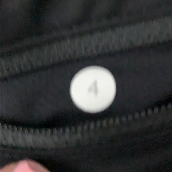 Lululemon speed short - Picture 3 of 3